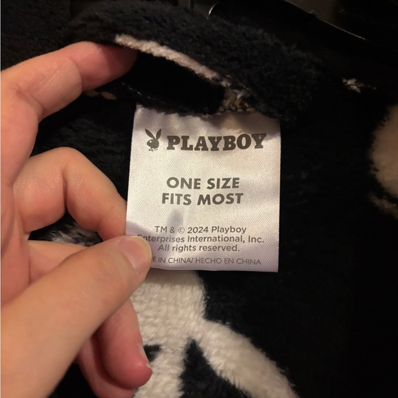 NWOT PLAYBOY Plush Robe OS - Picture 2 of 3